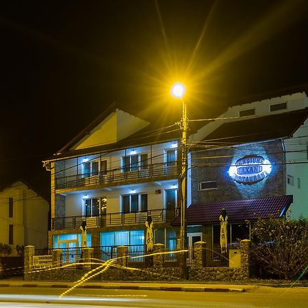 Hotel Raxand Residence Mioveni Екстер'єр фото